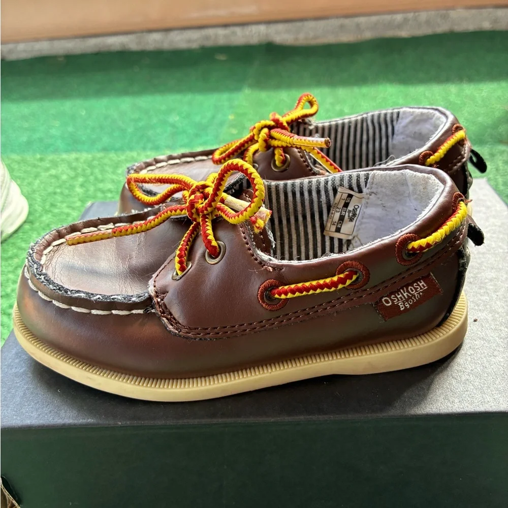 Oshkosh Brown Leather Kids Boat Shoes